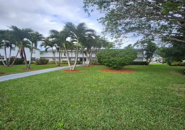 Photo 2 of Condo for sale at 643 Durham W, Deerfield Beach, FL 33442 | MLS# B26004775 | Listing updated on 2026-10-06