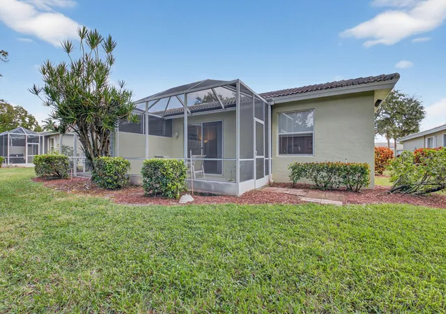 Photo 1 of Single family home for sale at 10612 Royal Caribbean Cir, Boynton Beach, FL 33437 | MLS# B26005457 | Listing updated on 2026-09-14