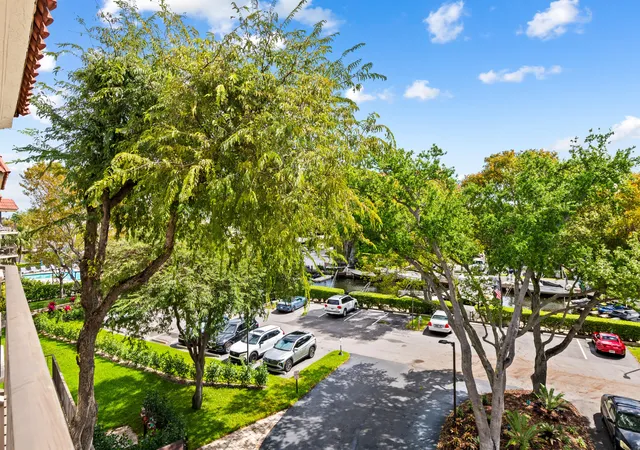 Photo 3 of Condo for sale at 799 Jeffery St #4050, Boca Raton, FL 33487 | MLS# B26006294 | Listing updated on 2026-09-13