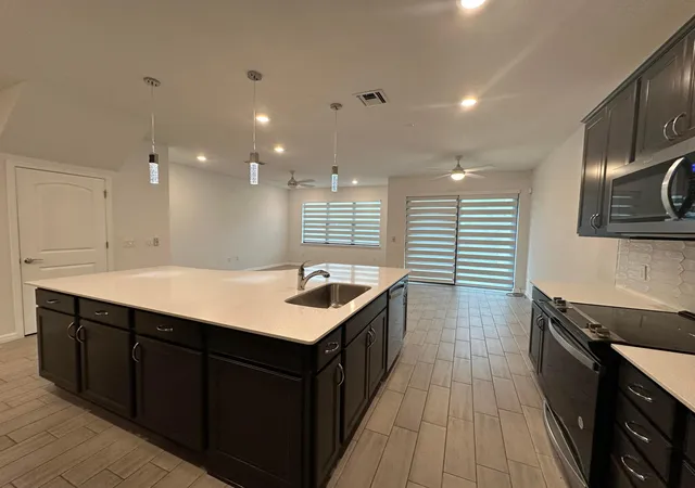 Photo 3 of Townhouse for sale at 8191 Cinch Way, Lake Worth, FL 33467 | MLS# B26008365 | Listing updated on 2026-09-15