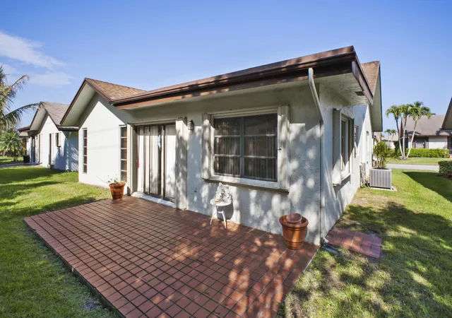 Photo 4 of Single family home for sale at 6329 Tall Cypress Cir, Greenacres, FL 33463 | MLS# B26008528 | Listing updated on 2026-09-15