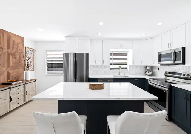Single family home for sale at 4 Seville Ter #4, Delray Beach, FL 33446 | MLS# B26008979