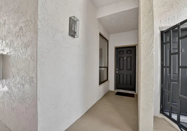 Photo 2 of Sale Pending at 7472 La Paz Blvd #304, Boca Raton, FL 33433 | MLS# B26011821 | Listing updated on 2026-09-15