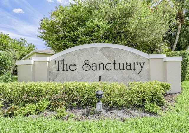 Photo 3 of Sale Pending at 3415 63rd Square, Vero Beach, FL 32966 | MLS# B26012384 | Listing updated on 2026-10-02