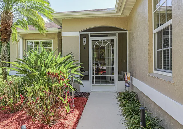 Photo 4 of Sale Pending at 3415 63rd Square, Vero Beach, FL 32966 | MLS# B26012384 | Listing updated on 2026-10-02