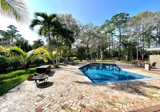 Photo 2 of Single family home for sale at 14256 Greentree Trl, Wellington, FL 33414 | MLS# B26012514 | Listing updated on 2026-09-23