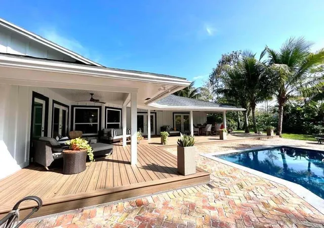 Photo 3 of Single family home for sale at 14256 Greentree Trl, Wellington, FL 33414 | MLS# B26012514 | Listing updated on 2026-09-23
