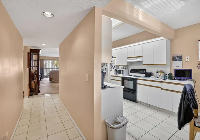Photo 4 of Condo for sale at 1401 SW 128th Terrace #212h, Pembroke Pines, FL 33027 | MLS# B26012717 | Listing updated on 2026-09-16