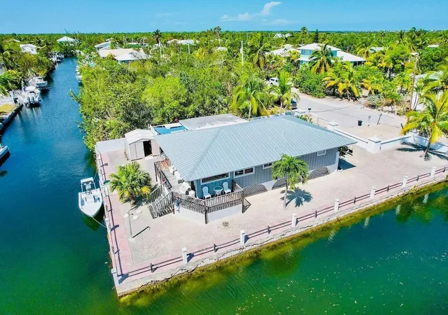 Photo 1 of Single family home for sale at 1540 Lantana Ln, Big Pine Key, FL 33043 | MLS# B26013545 | Listing updated on 2026-09-14