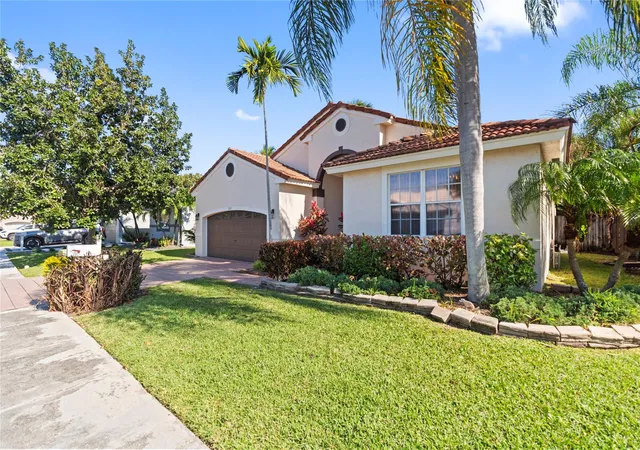 Photo 2 of Sale Pending at 3222 Nw 22nd Avenue, Fort Lauderdale, FL 33309 | MLS# B26014261 | Listing updated on 2026-09-20