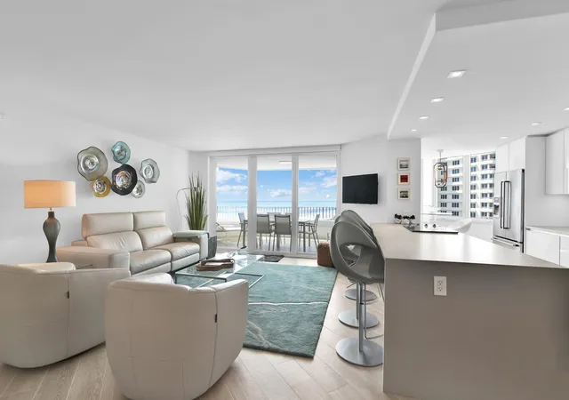 Photo 3 of Sale Pending at 550 S Ocean Blvd #1004, Boca Raton, FL 33432 | MLS# B26014544 | Listing updated on 2026-09-15