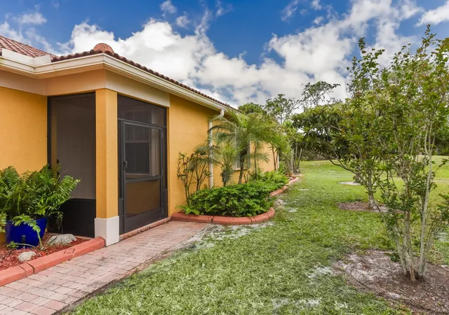 Photo 2 of Single family home for sale at 833 Nw Rutherford Ct, Port Saint Lucie, FL 34983 | MLS# B26014925 | Listing updated on 2026-09-14