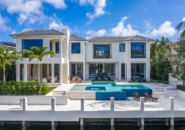 Photo 4 of Single family home for sale at 249 W Alexander Palm Rd, Boca Raton, FL 33432 | MLS# B26015393 | Listing updated on 2026-10-07