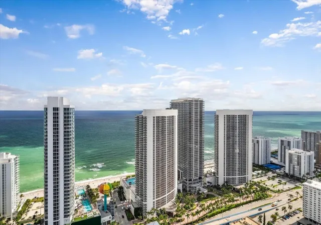 Photo 3 of Condo for sale at 4010 S Ocean Dr #R1102, Hollywood, FL 33019 | MLS# B26015570 | Listing updated on 2026-09-23