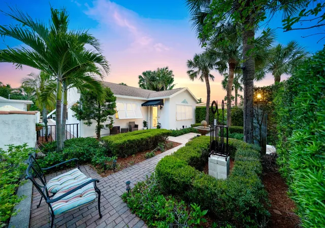Photo 1 of Single family home for sale at 205 N 18th Avenue, Lake Worth Beach, FL 33460 | MLS# B26015605 | Listing updated on 2026-09-16