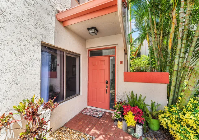 Photo 3 of Condo for sale at 7685 Lexington Clb Blvd #B, Delray Beach, FL 33446 | MLS# B26015786 | Listing updated on 2026-09-15