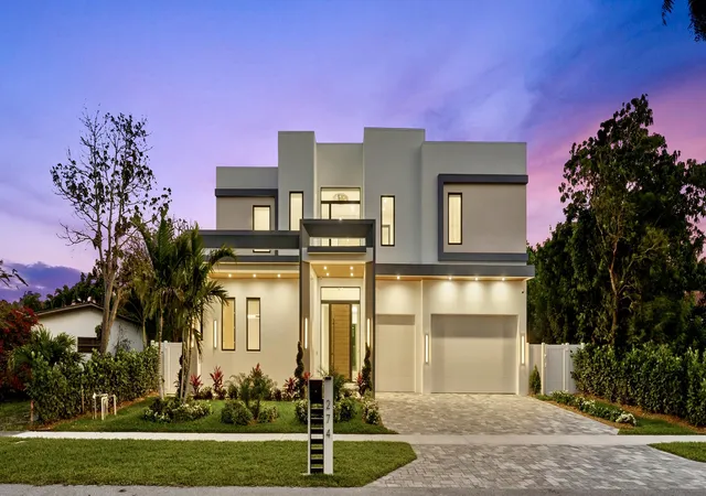 Photo 3 of Mansion for sale at 274 Ne 3rd Court, Boca Raton, FL 33432 | MLS# B26016150 | Listing updated on 2026-09-14