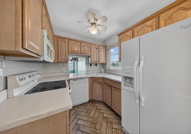 Photo 2 of Condo for sale at 6200 NW 62nd Street #312, Fort Lauderdale, FL 33319 | MLS# B26016687 | Listing updated on 2026-09-23