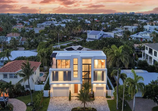 Photo 1 of Mansion for sale at 365 Ne 3rd Street, Boca Raton, FL 33432 | MLS# B26016718 | Listing updated on 2026-09-14