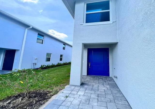 Photo 3 of Townhouse for sale at 254 Osprey Preserve Blvd, Jensen Beach, FL 34957 | MLS# B26016755 | Listing updated on 2026-09-16