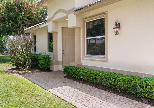 Photo 3 of House for sale at 7300 Sea Pines Ct, Port St Lucie, FL 34986 | MLS# B26016869 | Listing updated on 2026-09-13