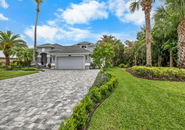 Photo 2 of Single family home for sale at 2981 Nw Windemere Dr, Jensen Beach, FL 34957 | MLS# B26017054 | Listing updated on 2026-09-15