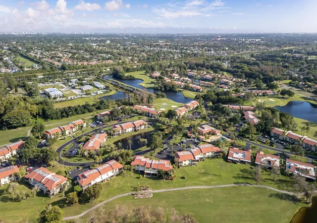 Photo 3 of Condo for sale at 21218 Lago Cir #F, Boca Raton, FL 33433 | MLS# B26017091 | Listing updated on 2026-09-15
