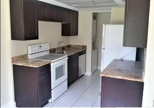 Photo 3 of Condo for sale at 5710 Nw 21st Street #36-b, Lauderhill, FL 33313 | MLS# B26018547 | Listing updated on 2026-09-15