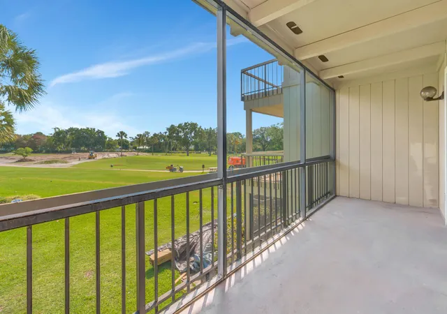 Photo 4 of Condo for sale at 18419 SE Wood Hvn Ln #B, Jupiter, FL 33469 | MLS# B26018884 | Listing updated on 2026-09-14