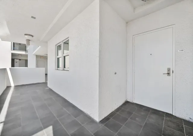 Photo 2 of Condo for sale at 15051 Royal Oaks Ln #2106, North Miami, FL 33181 | MLS# B26019056 | Listing updated on 2026-09-16