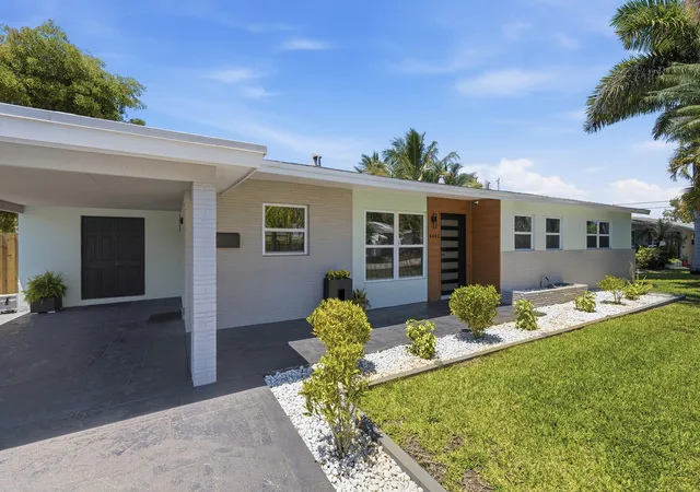 Photo 1 of Sale Pending at 4441 Ne 15th Avenue, Oakland Park, FL 33334 | MLS# B26019281 | Listing updated on 2026-09-13
