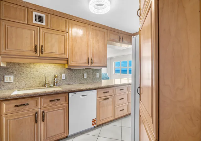 Photo 3 of Condo for sale at 111 N Pompano Beach Blvd #1609, Pompano Beach, FL 33062 | MLS# B26019322 | Listing updated on 2026-09-15