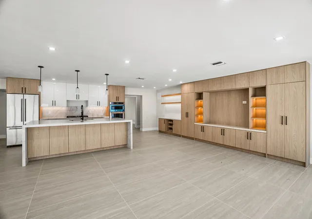 Photo 3 of Single family home for sale at 5496 Ne 22nd Avenue, Fort Lauderdale, FL 33308 | MLS# B26019499 | Listing updated on 2026-09-15