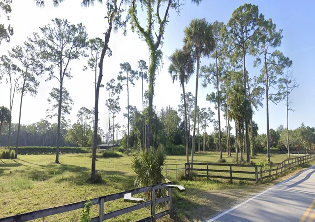Photo 3 of House for sale at 392 F Rd, Loxahatchee, FL 33470 | MLS# B26019693 | Listing updated on 2026-09-13