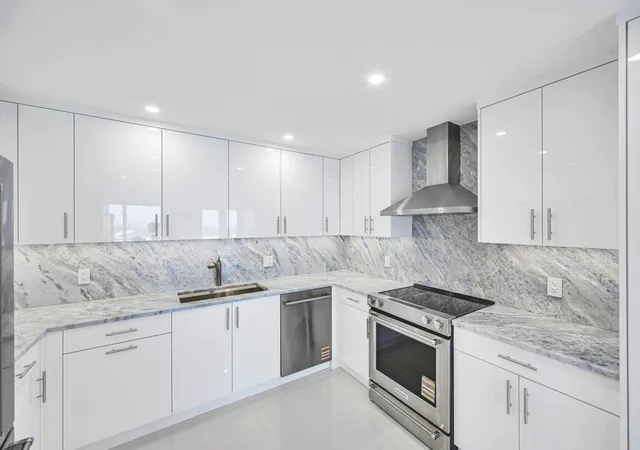 Condo for sale at 2100 S Ocean Ln #1608, Fort Lauderdale, FL 33316 | MLS# B26019993