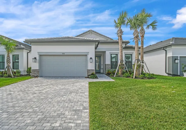 Photo 3 of Sale Pending at 9358 Cape Honey Bee Ln, Lake Worth, FL 33467 | MLS# B26020121 | Listing updated on 2026-09-14