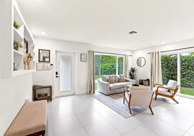 Photo 3 of Single family home for sale at 2417 Ne 19th Avenue, Wilton Manors, FL 33305 | MLS# B26020243 | Listing updated on 2026-09-15
