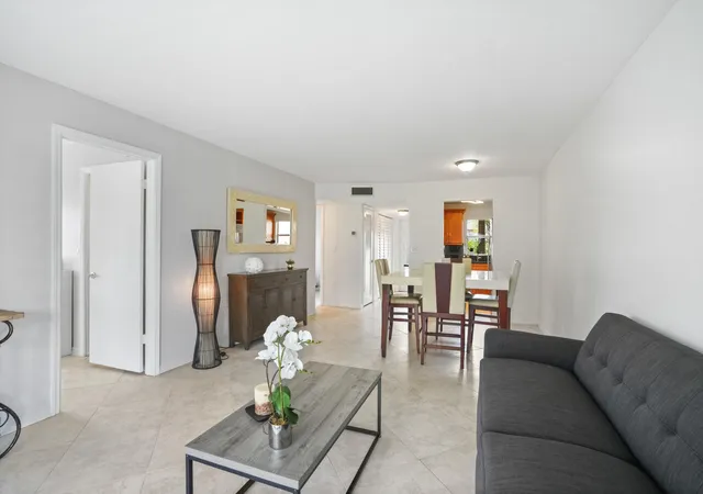 Photo 4 of Condo for sale at 2781 N Pine Is Rd #112, Sunrise, FL 33322 | MLS# B26020345 | Listing updated on 2026-09-16