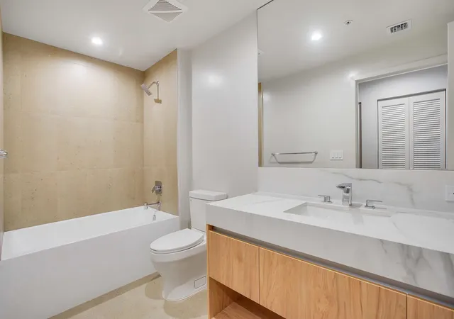Photo 4 of Condo for sale at 601 N Miami Ave #2107, Miami, FL | MLS# B26021001 | Listing updated on 2026-09-24