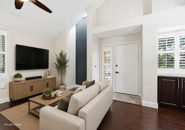 Photo 4 of Townhouse for sale at 8111 Northboro Ct #11d, West Palm Beach, FL 33406 | MLS# B26021075 | Listing updated on 2026-09-16