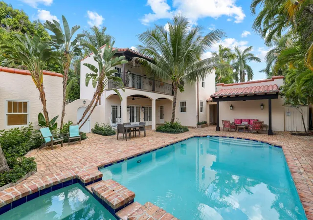 Photo 3 of Single family home for sale at 429 30th Street, West Palm Beach, FL 33407 | MLS# B26021085 | Listing updated on 2026-09-14