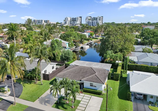 Photo 1 of Single family home for sale at 381 Se 3rd Street, Pompano Beach, FL 33060 | MLS# B26021448 | Listing updated on 2026-10-06