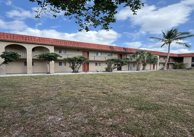 Photo 2 of Condo for sale at 6074 Forest Hl Blvd #208, West Palm Beach, FL 33415 | MLS# B26022031 | Listing updated on 2026-09-15
