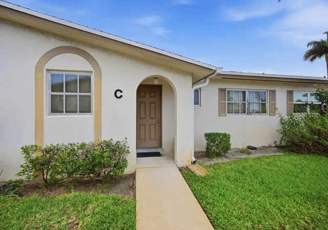 Photo 1 of Single family home for sale at 2680 Barkley Dr E #C, West Palm Beach, FL 33415 | MLS# B26022098 | Listing updated on 2026-09-15