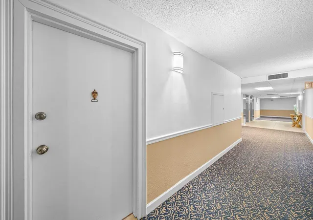 Photo 2 of Condo for sale at 3460 S Ocean Blvd #6150, Palm Beach, FL 33480 | MLS# B26022108 | Listing updated on 2026-10-01