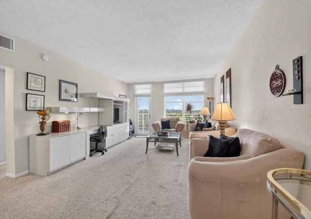Photo 3 of Condo for sale at 2851 S Ocean Blvd #5m, Boca Raton, FL 33432 | MLS# B26022449 | Listing updated on 2026-09-15