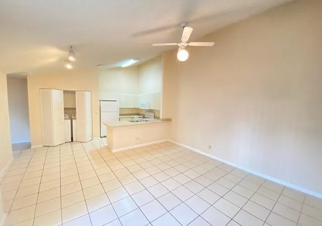 Photo 4 of House for sale at 1157 Hyacinth Pl, Wellington, FL 33414 | MLS# B26022955 | Listing updated on 2026-09-25