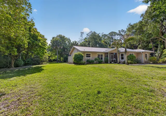 Photo 3 of Sale Pending at 15678 95th Avenue N, Jupiter, FL 33478 | MLS# B26023051 | Listing updated on 2026-09-15