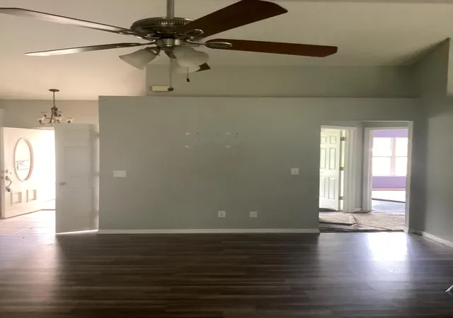 Photo 4 of Single family home for sale at 11880 SE 195th Place, Dunnellon, FL 34431 | MLS# B26023129 | Listing updated on 2026-09-15