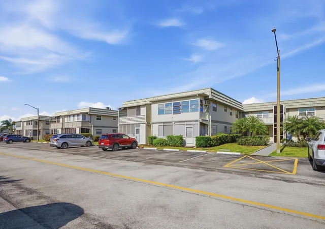 Photo 2 of Condo for sale at 251 Monaco Way, Delray Beach, FL 33446 | MLS# B26023285 | Listing updated on 2026-09-16